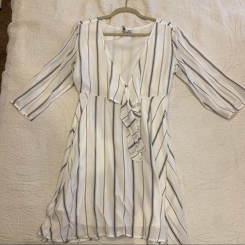 Amuse society tie front mini dress